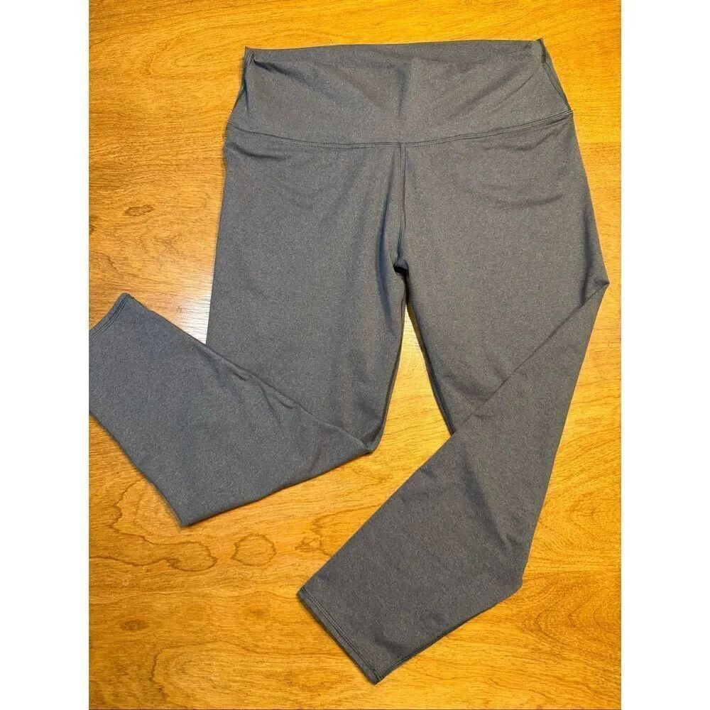 Aerie Women's Chill Play Move Everyday Stretch Cropped Leggings Gray XL